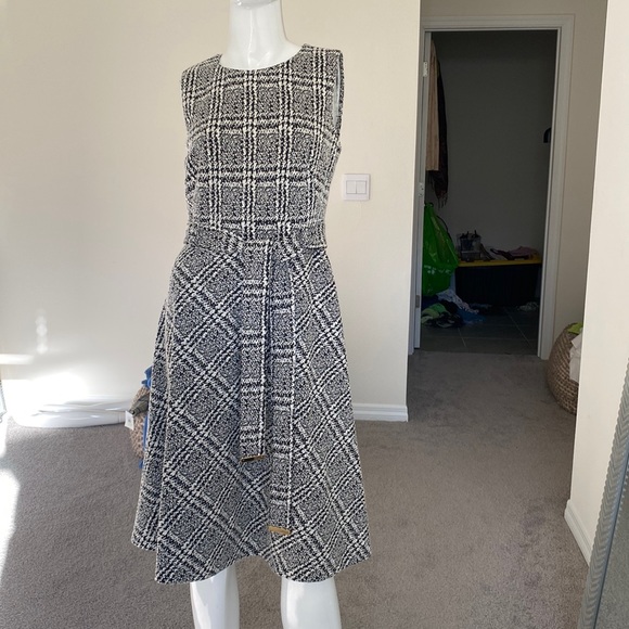 CHAPS BLACK COMBO DRESS SIZE 4 MSRP $69.00 NWT - Picture 1 of 11